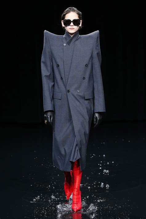 balenciaga runway 2021